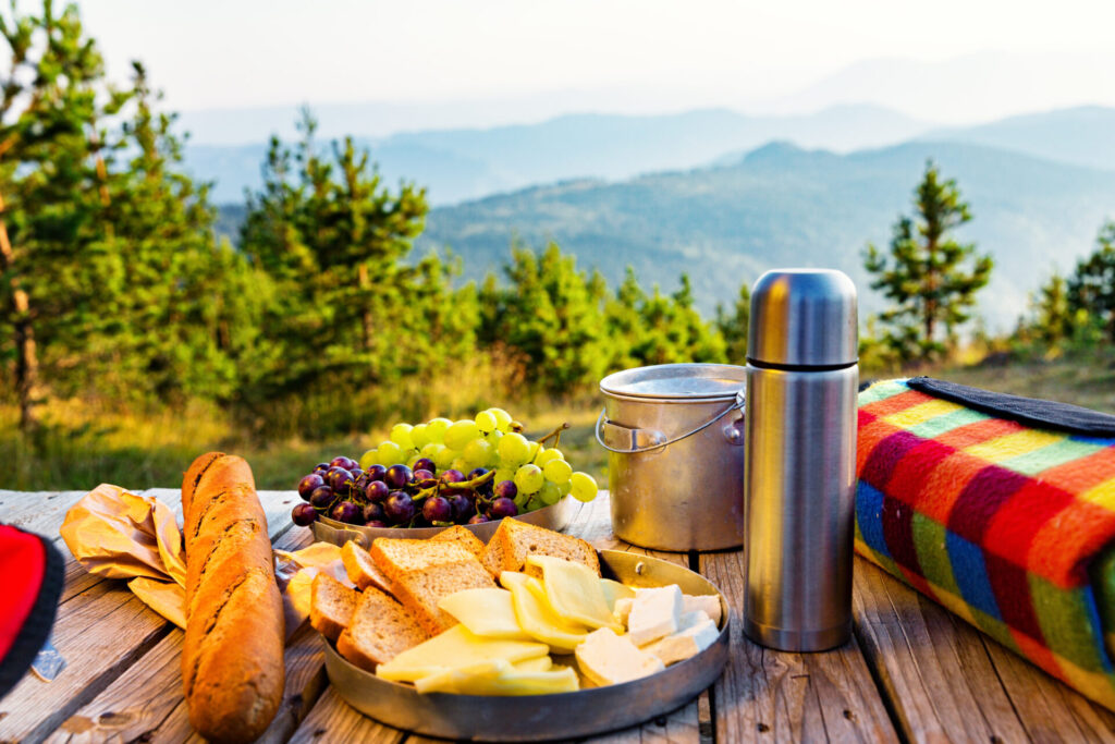 Hard cheese and cream cheese (feta) are packed with protein and nutrients that help you stay strong and energized. This tasty snack is also rich in calcium, which is good for our bones. With hard cheese and cream cheese as part of your day hike lunch pack your trip will surely be successful!